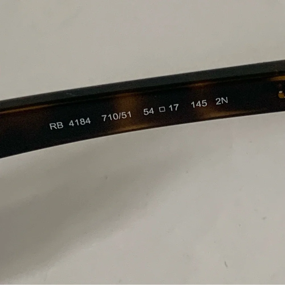 NWT. RAY-BAN 54mm Wayfarer Sunglasses